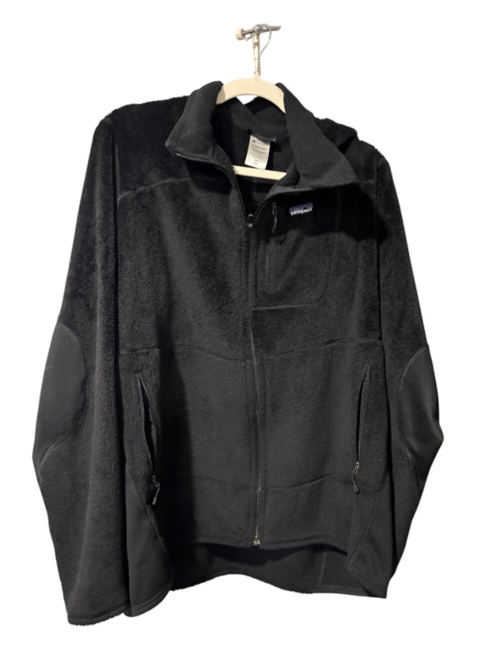 Patagonia R2 Fleece Jacket - Picture 2 of 8